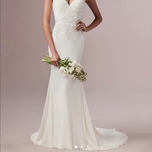 Maggie Sottero “Candice” Wedding Dress, Size 6